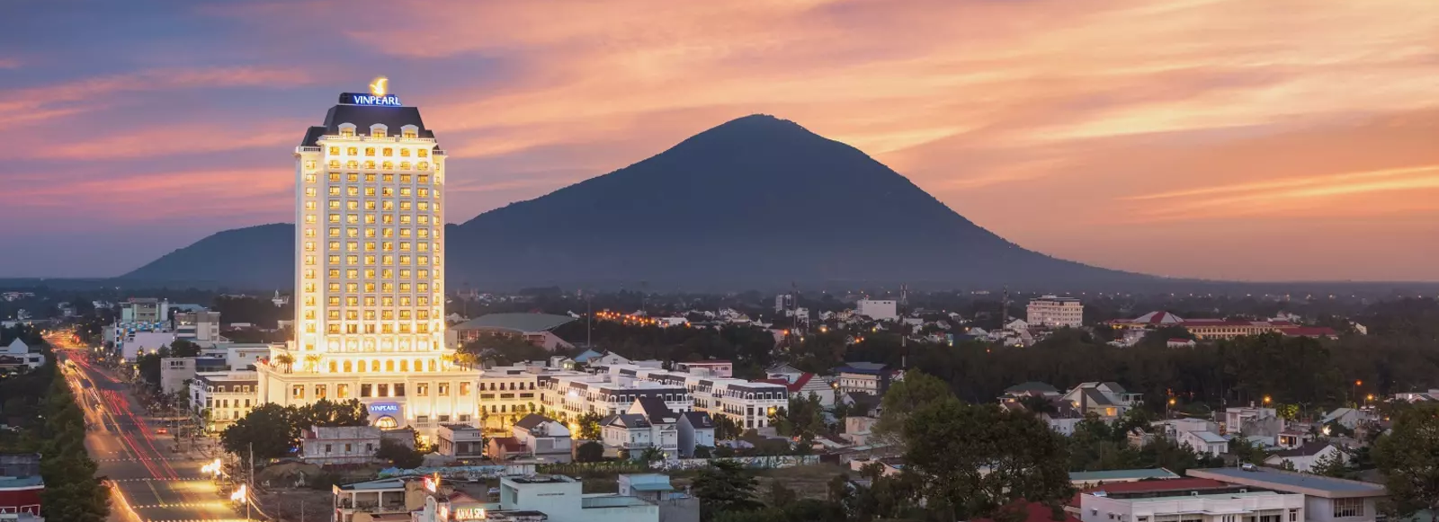Vinpearl - Núi Bà Đen Tây Ninh